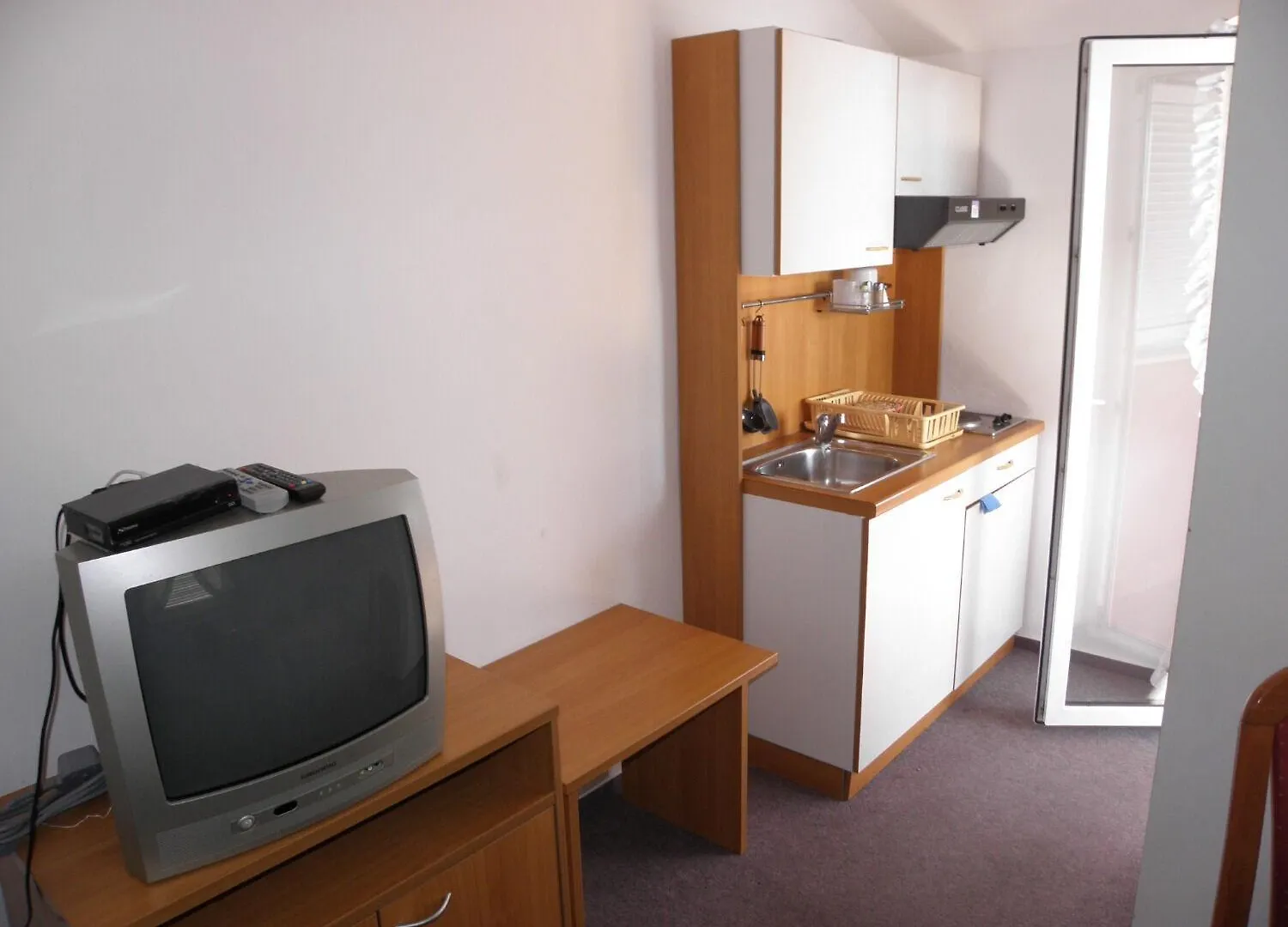 Apartment Monika Vir 0*,