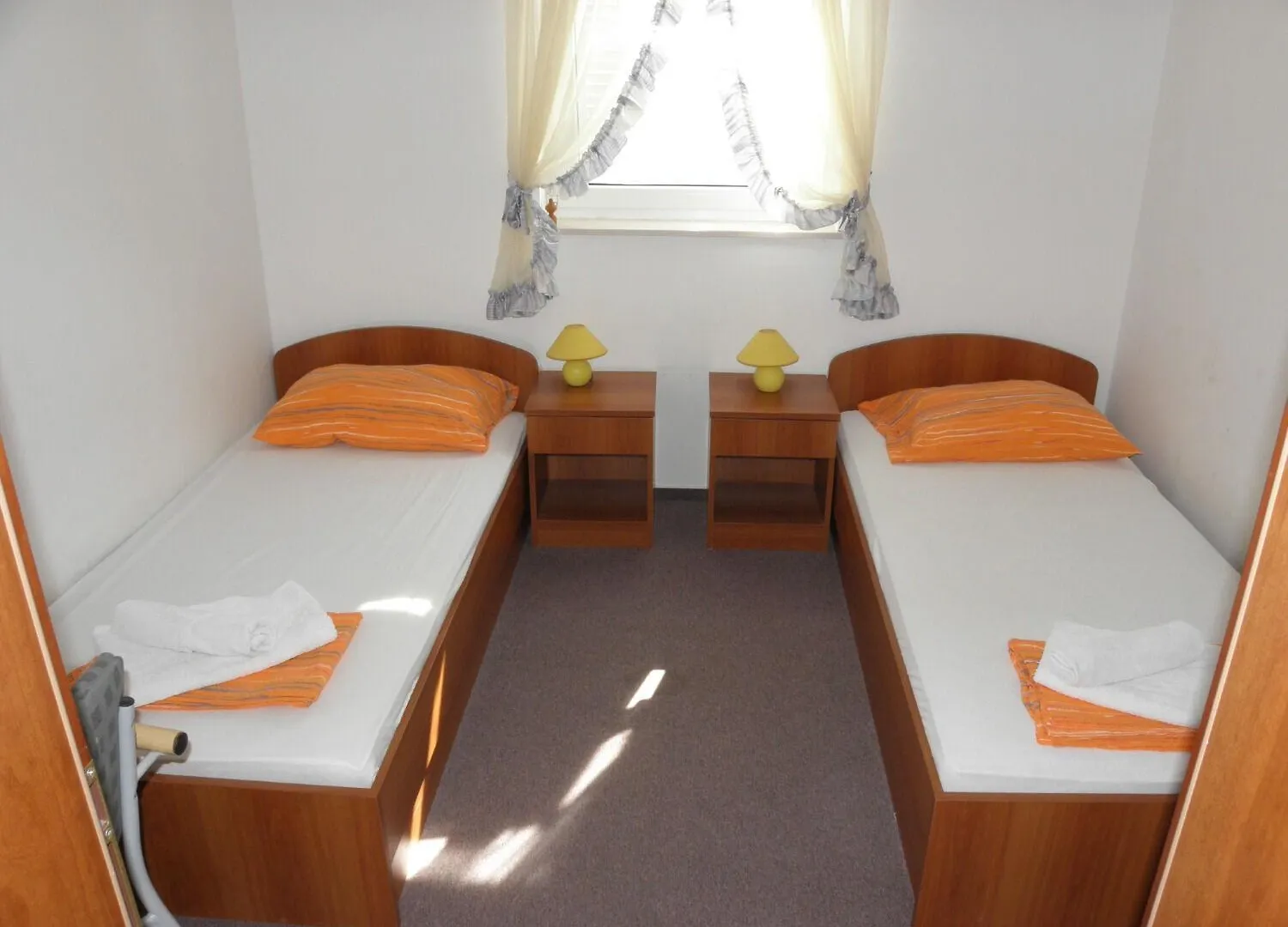 Apartment Monika Vir
