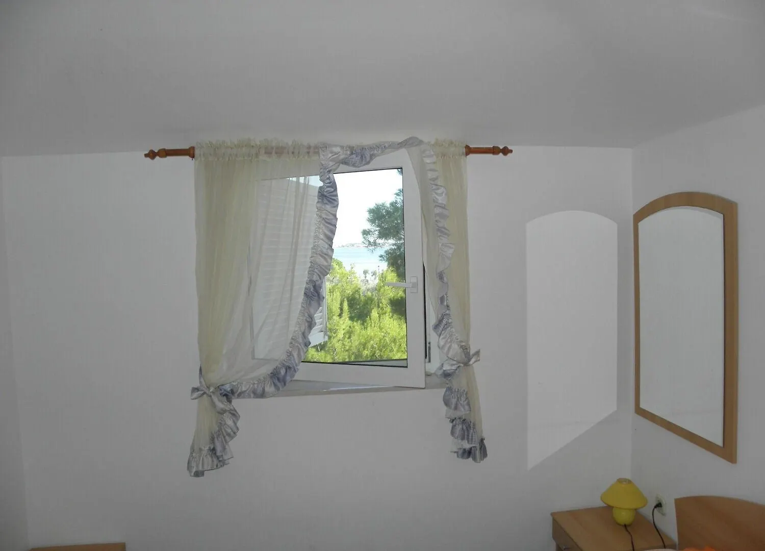 Apartment Monika Vir